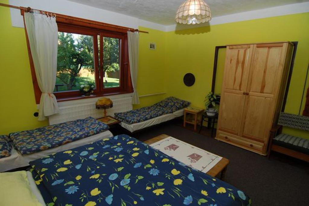Privat Henry Bed & Breakfast Liptovský Mikuláš Oda fotoğraf